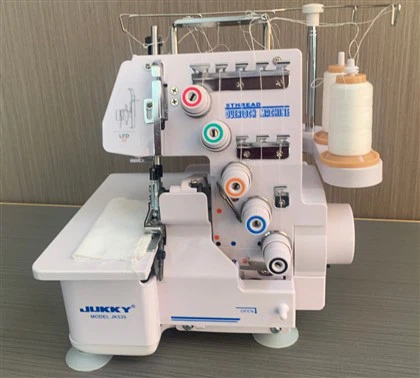 Mini Overlock šivaći stroj s 5 niti